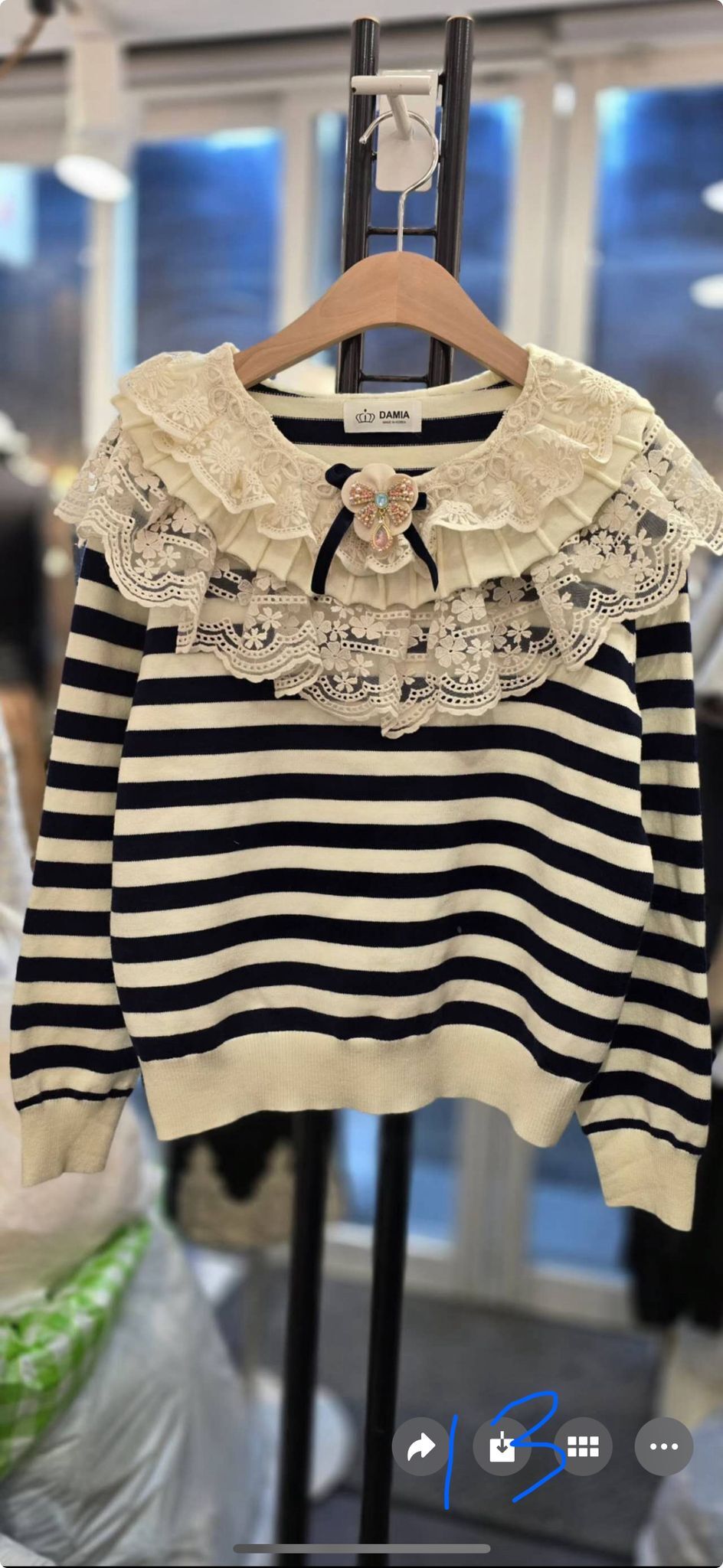 D13 胸 40-60 長21 $439 (一口價)