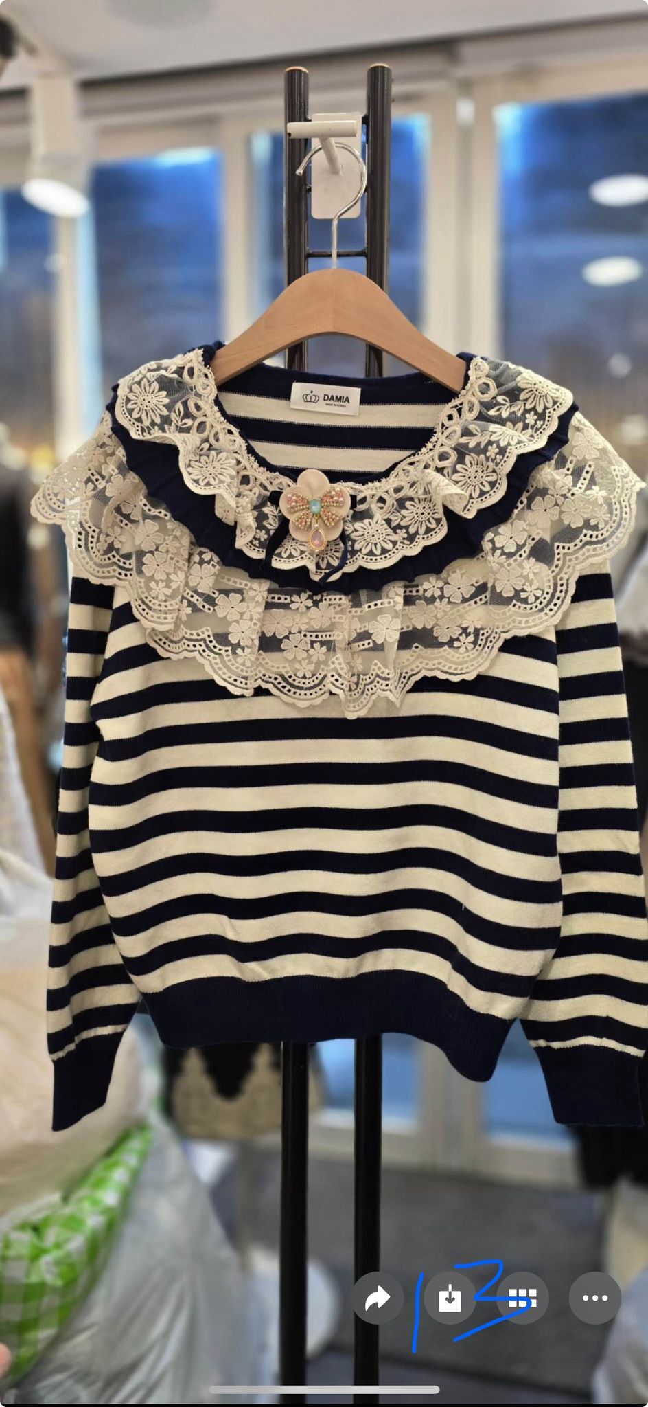 D13 胸 40-60 長21 $439 (一口價)