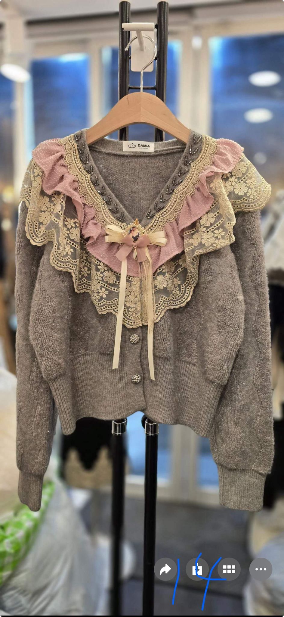 D14 胸 42-60 長19  $449 (一口價)