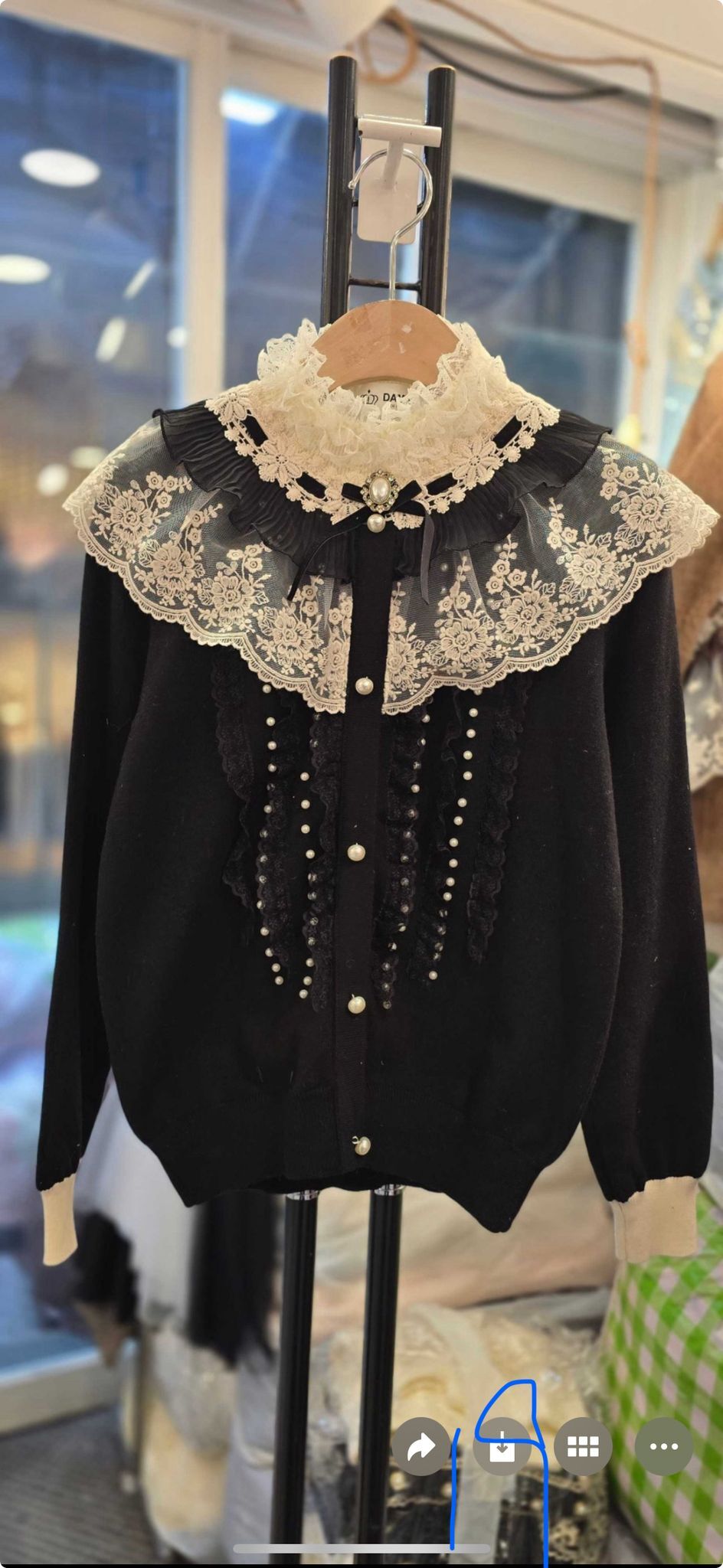 D19 胸 34-54 長21 $429 (一口價)