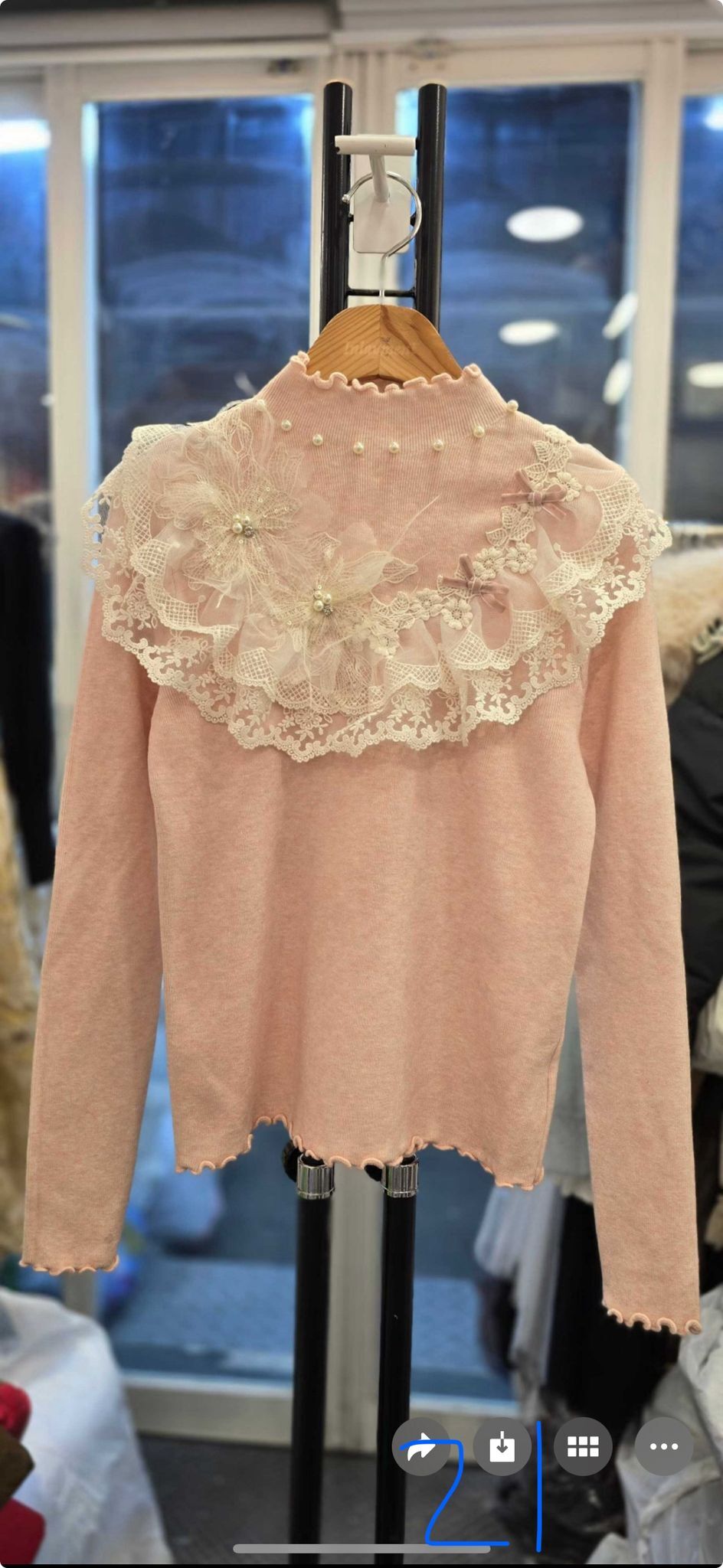 D21 胸 34-52 長21 $399 (一口價)