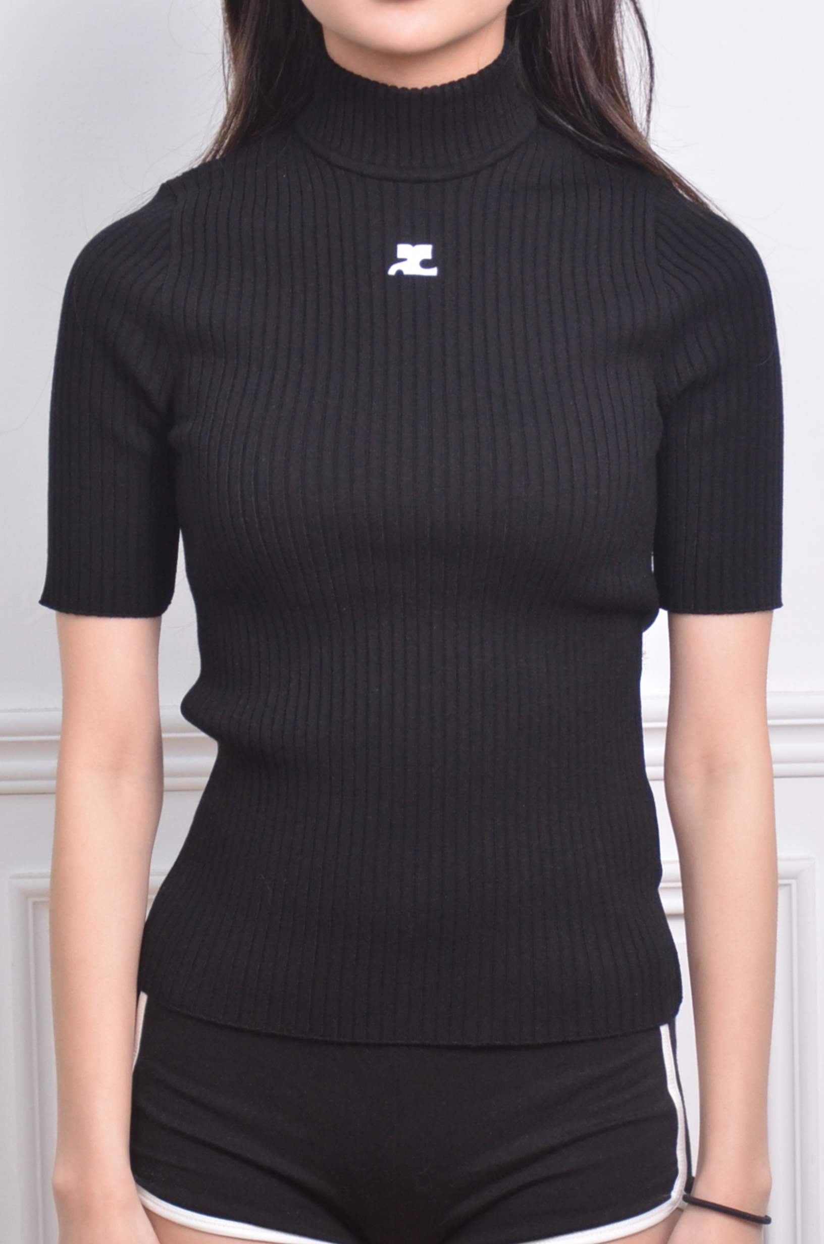 Courregegs 修身針織上衣【permpu026fi0001-9999】