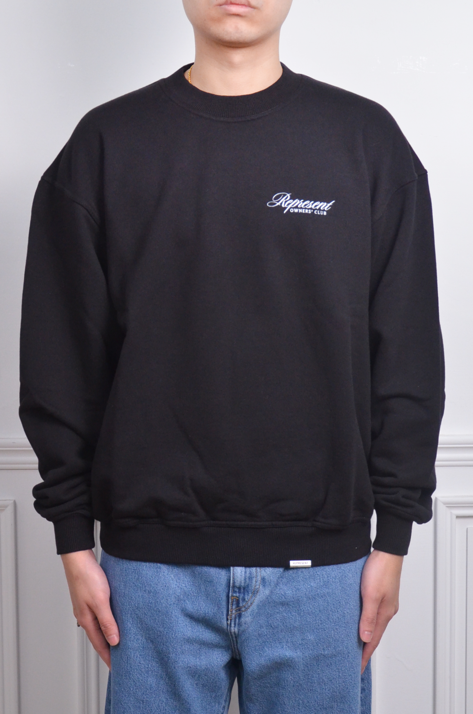 Represent 草寫字大學T-灰黑兩色【OCM10000701】