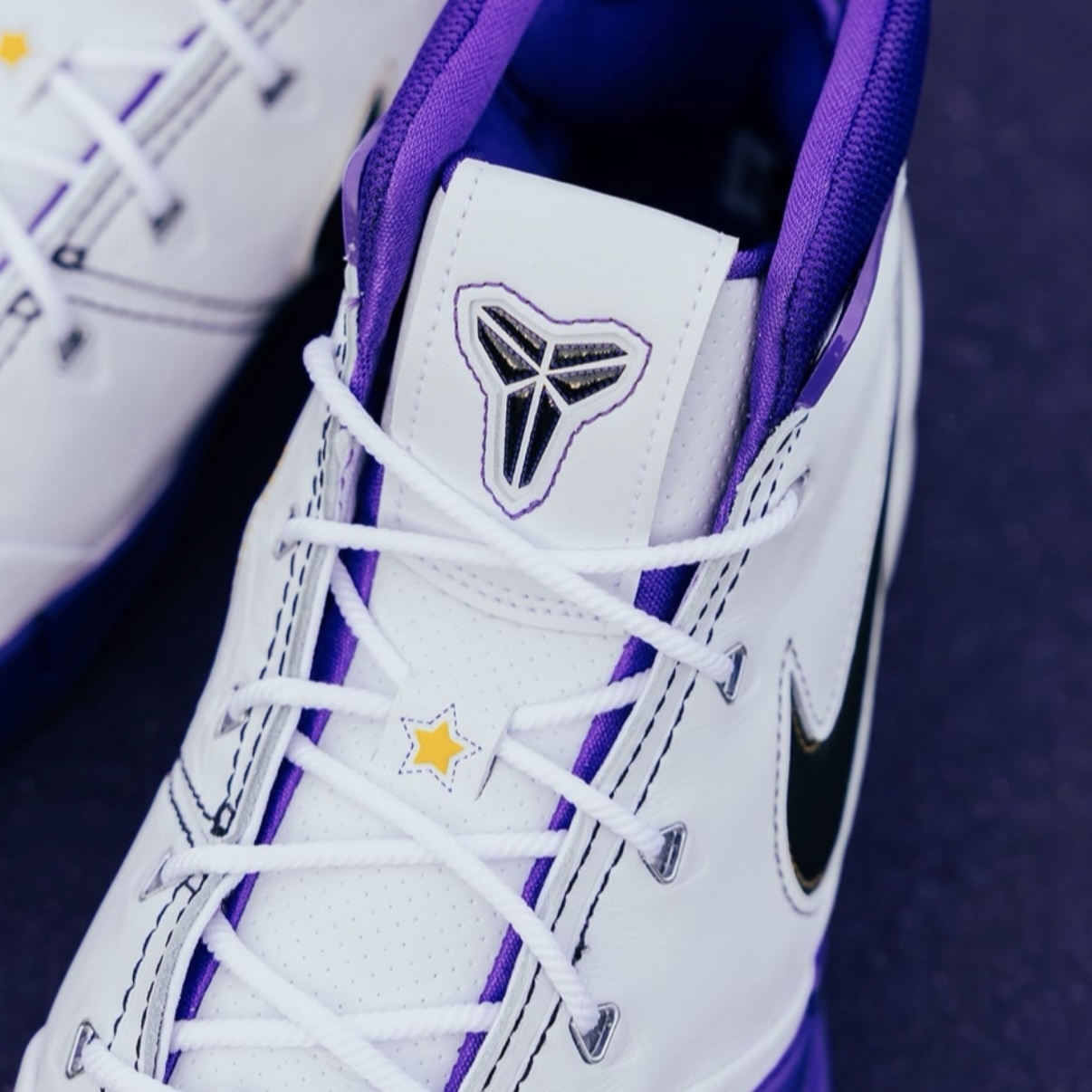 Nike Kobe 1 Protro "81 Points" 白紫黑勾 20週年紀念版 黑曼巴 復刻 81分 科比 實戰籃球鞋