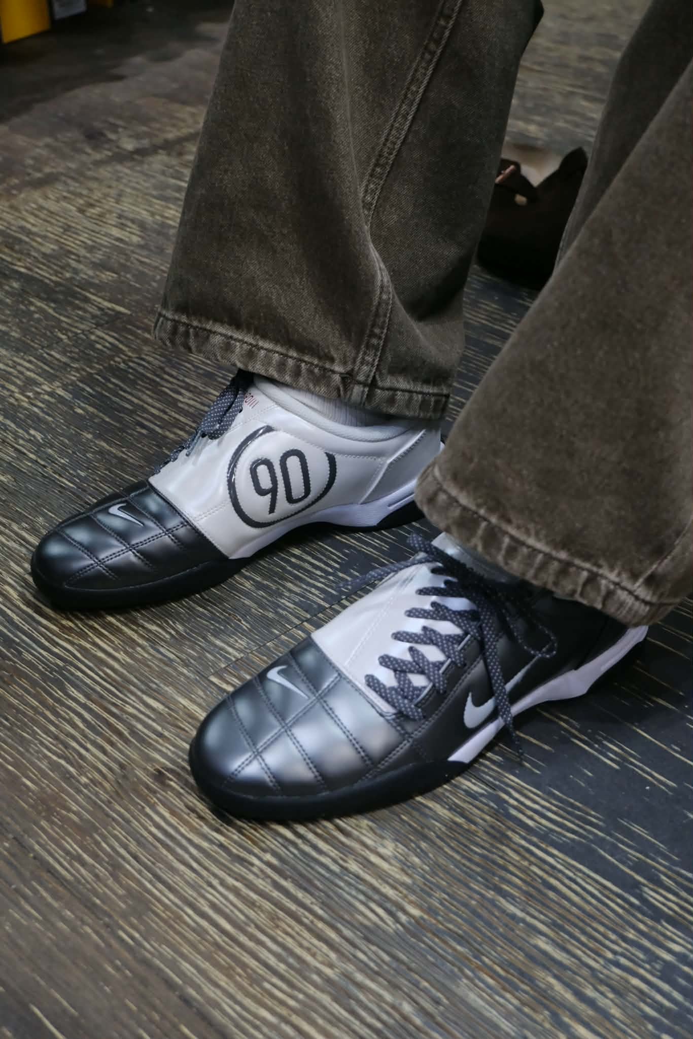 Nike Total 90 深灰  HQ2851-001