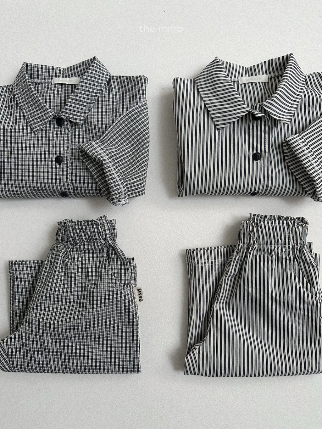 正韓春minirobe 兩色純棉無印感有領上衣