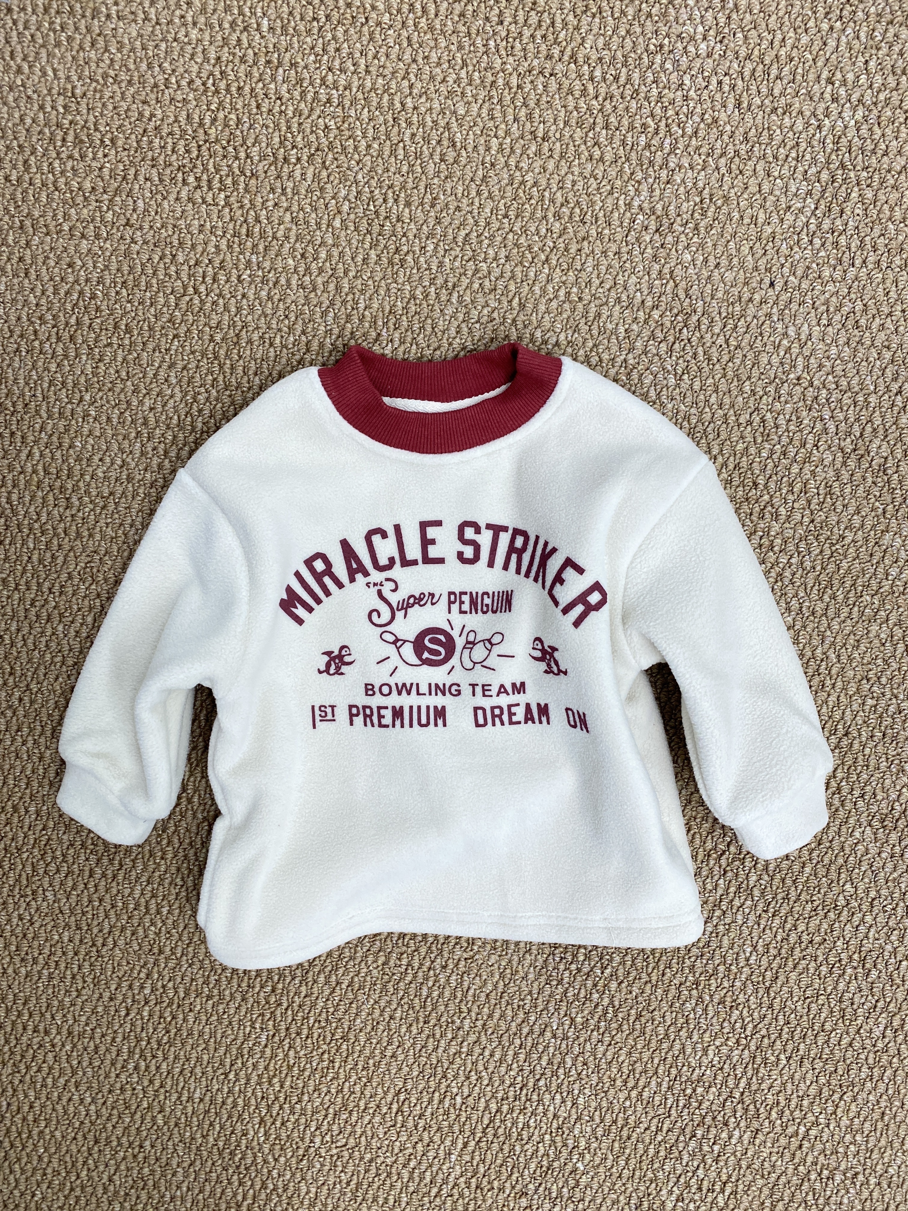 A04120美式字母插畫上衣