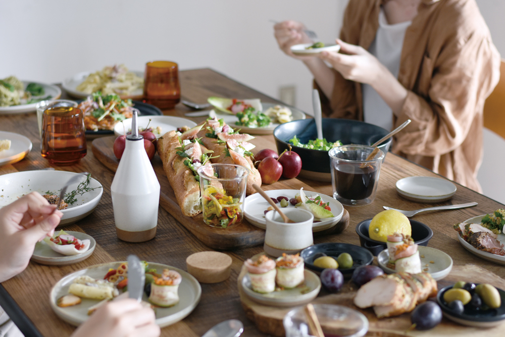 日本 KINTO-陶瓷香料儲藏罐，大開口方便使用湯匙等取出茶葉及香料