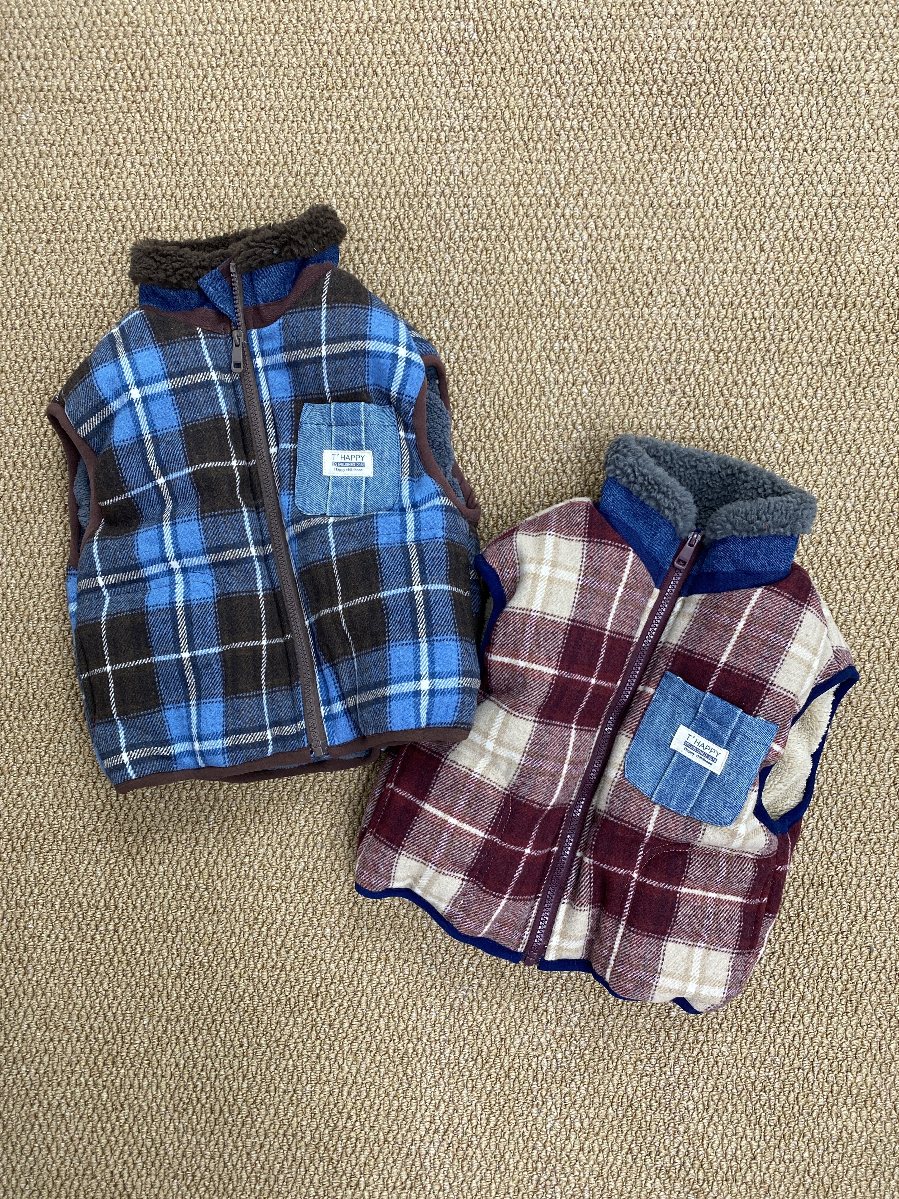 A04124格紋鋪棉背心