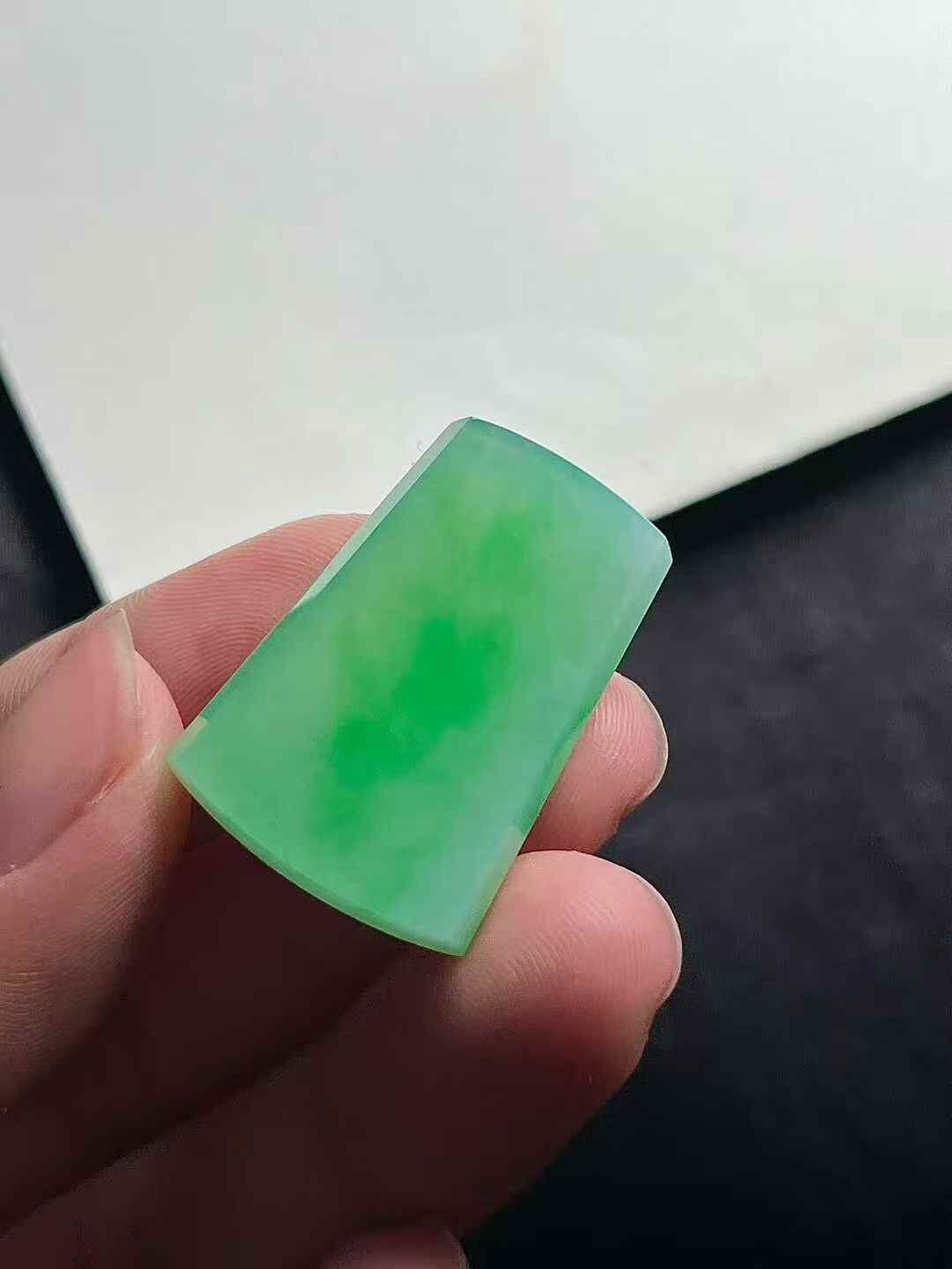 118312 翡翠無事牌