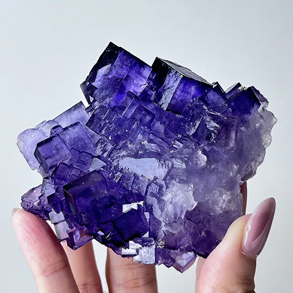 矩陣紫螢石原礦