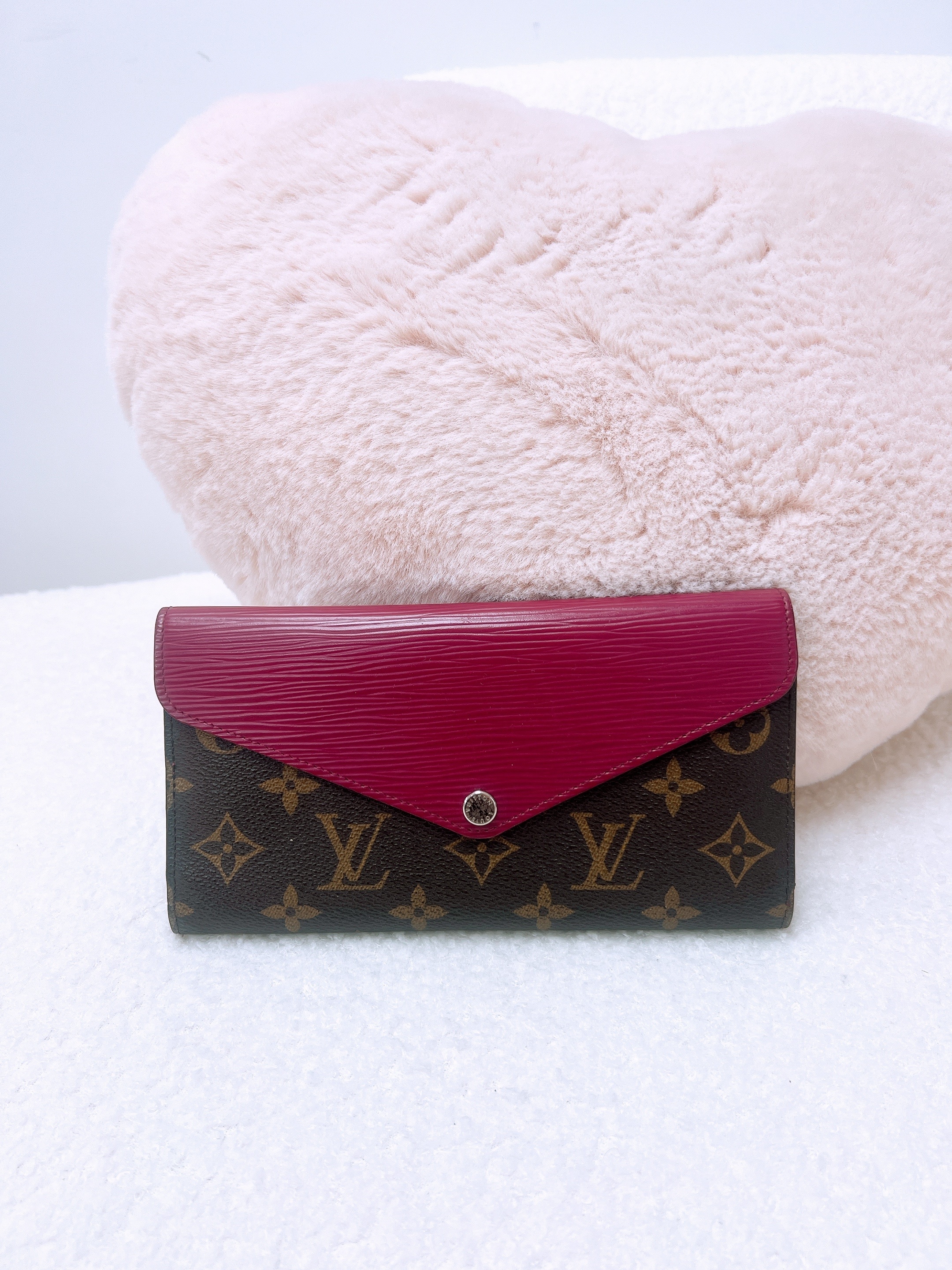 Lv long wallet (pink/ brown monogram)