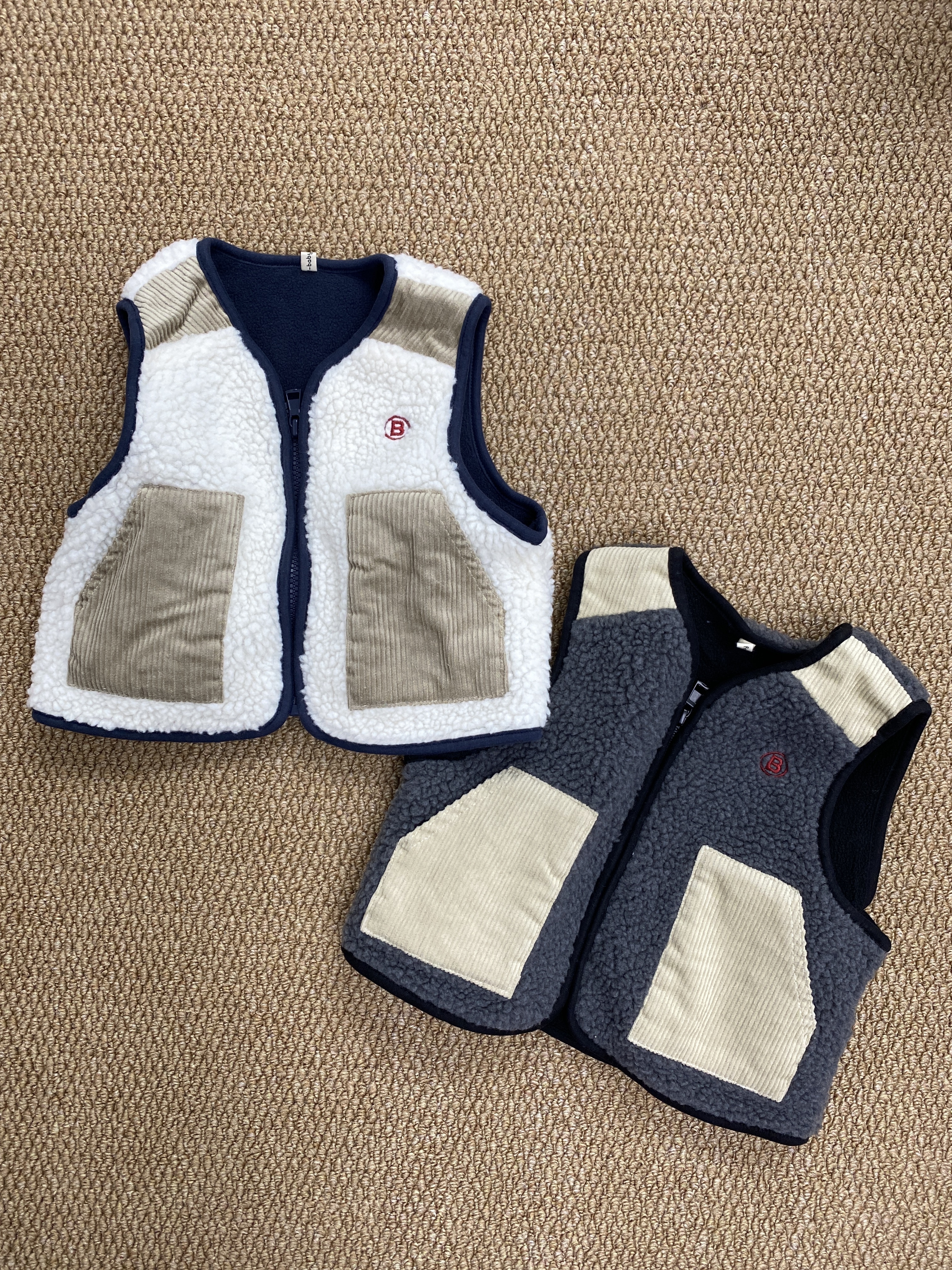 A04125燈芯絨口袋絨毛背心