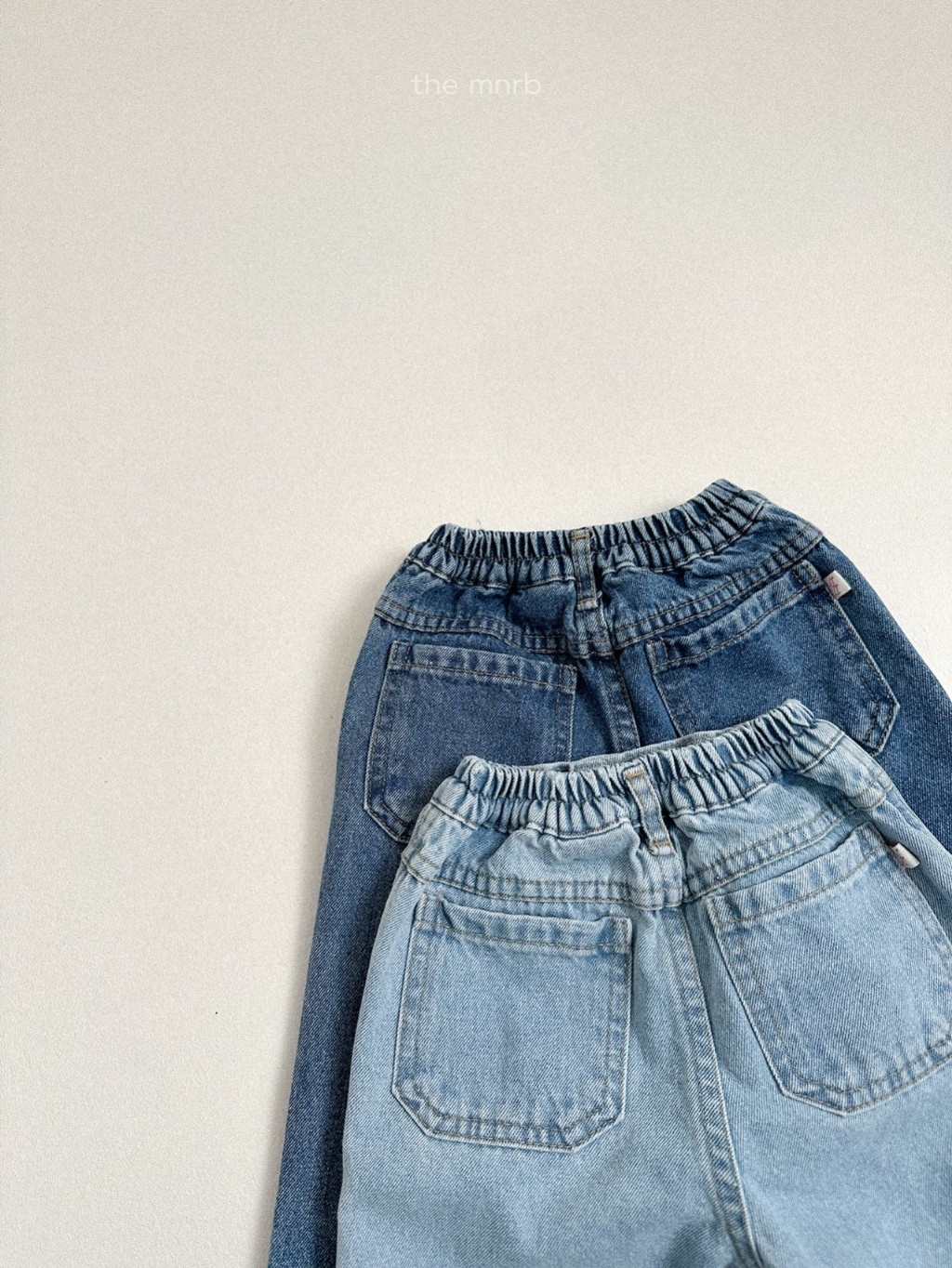 正韓春minirobe 兩色開岔牛仔褲