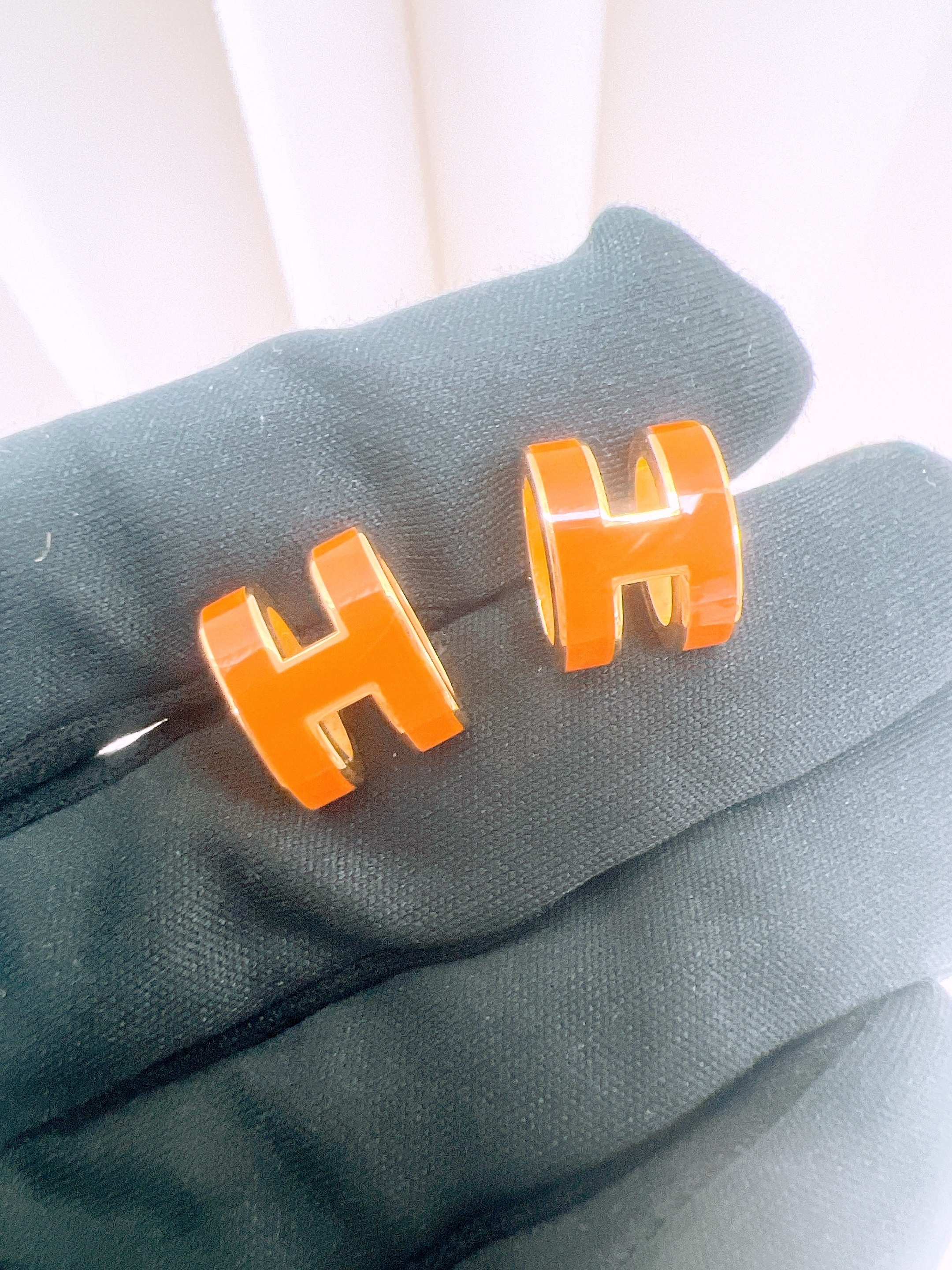 Hermes pop h earrings (orange/ GHW)