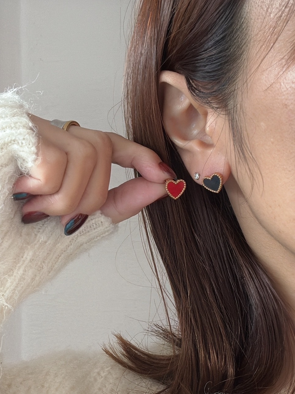 color heart pierce