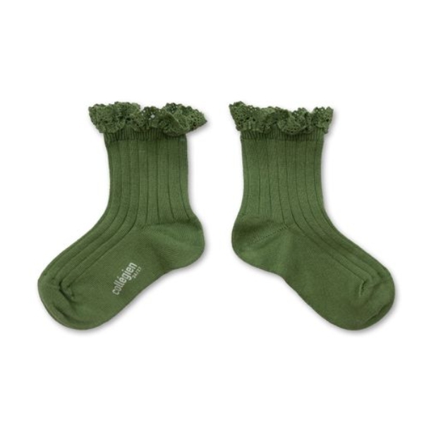 (預購) COLLEGIEN 蕾絲邊羅紋短襪 Lili - 855 Avocat 酪梨綠