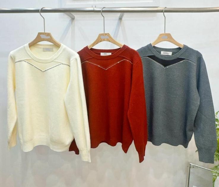 AB07 胸44-64 長23 $389 (一口價)