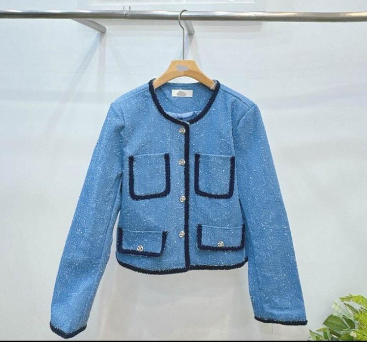 AB08 胸40 長21 $499 (一口價)