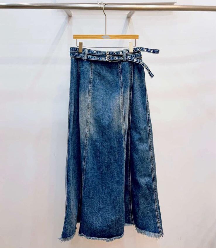 AB18 腰29 長35 $399 (一口價)