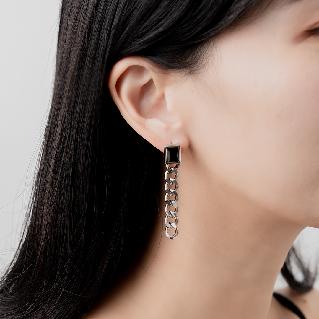 miramira微光｜黑鑽鍊條耳環D1865-銀38055