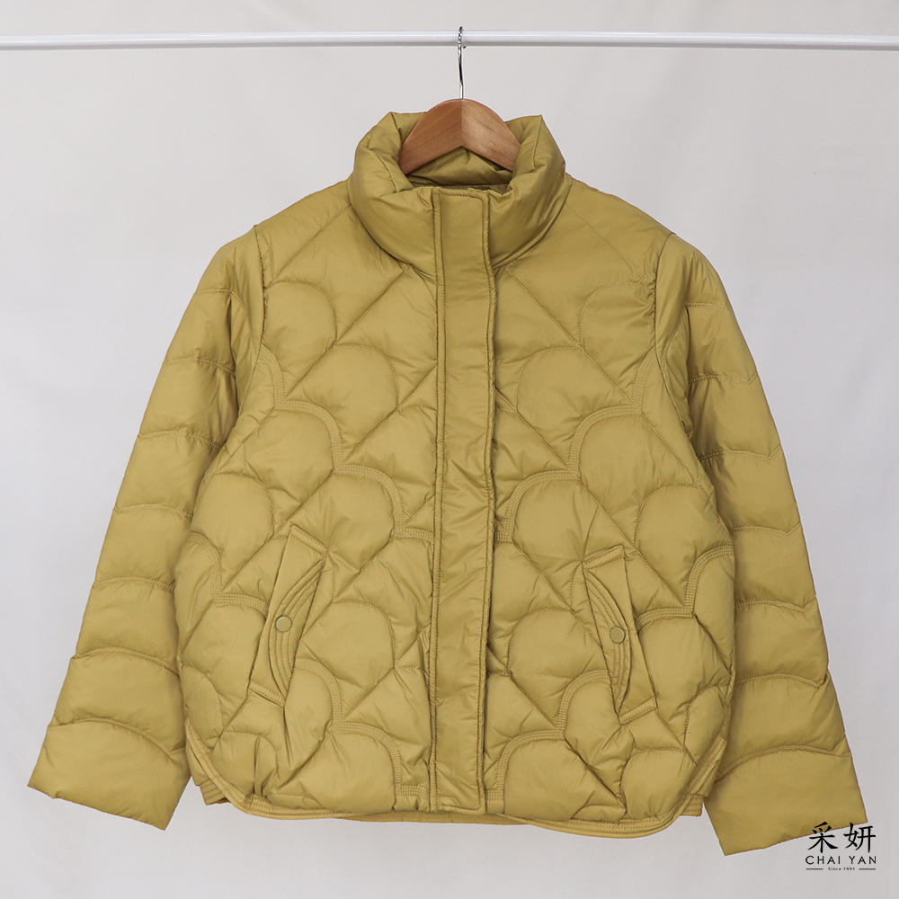 壓紋口袋立領鋪棉外套