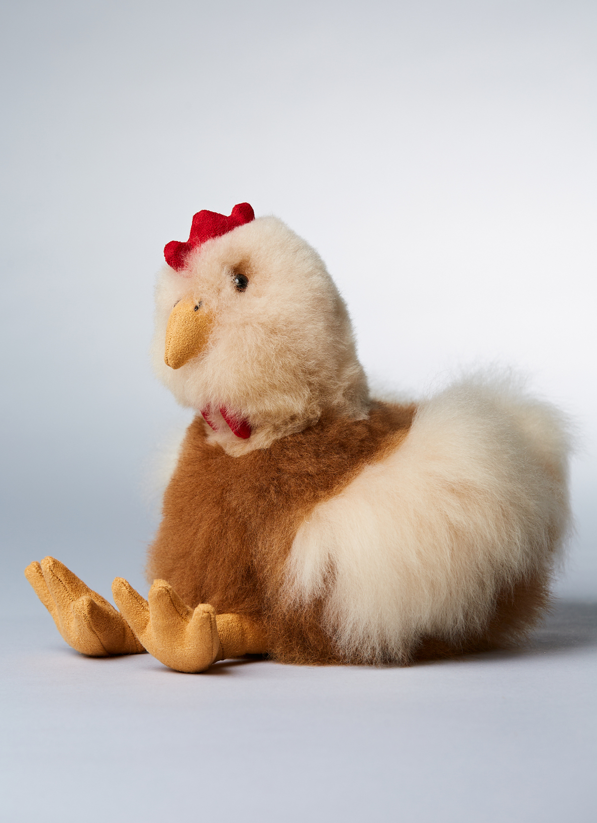 ST.MALO 秘魯天然羊駝毛娃娃-咕咕雞23CM-2696CK-駝棕