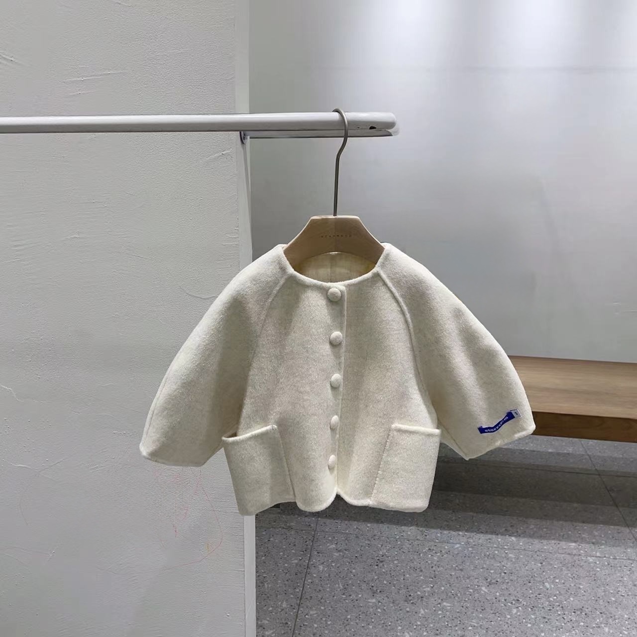 A04108設計師品牌羊絨外套