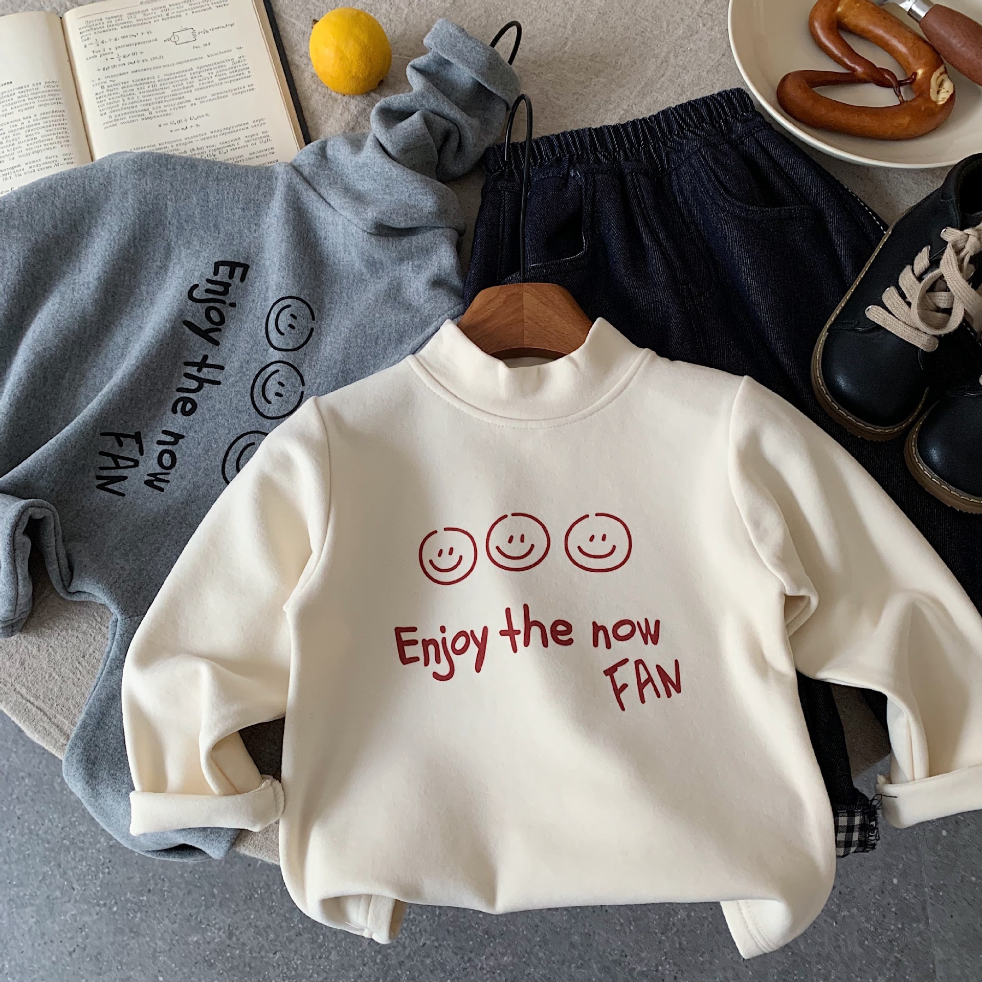 《2770》Enjoy the now FAN笑臉打底衣(90-140)