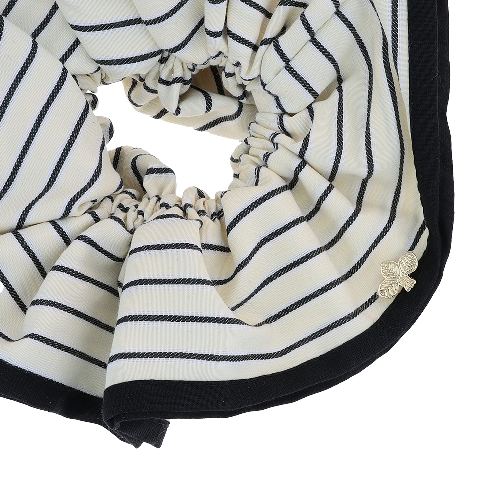 L. ERICKSON 滾邊條紋造型大腸圈〈奶油白 / 黑〉