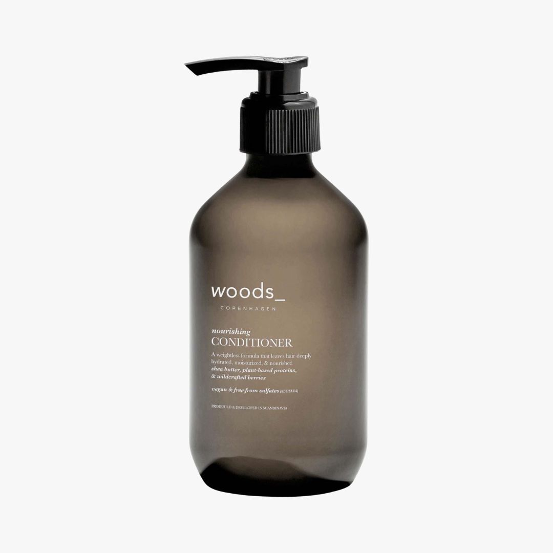 1WO0126-027 [WOODS COPENHAGEN] Nourishing Conditioner 400ml #14125-400 (D-EU-E)