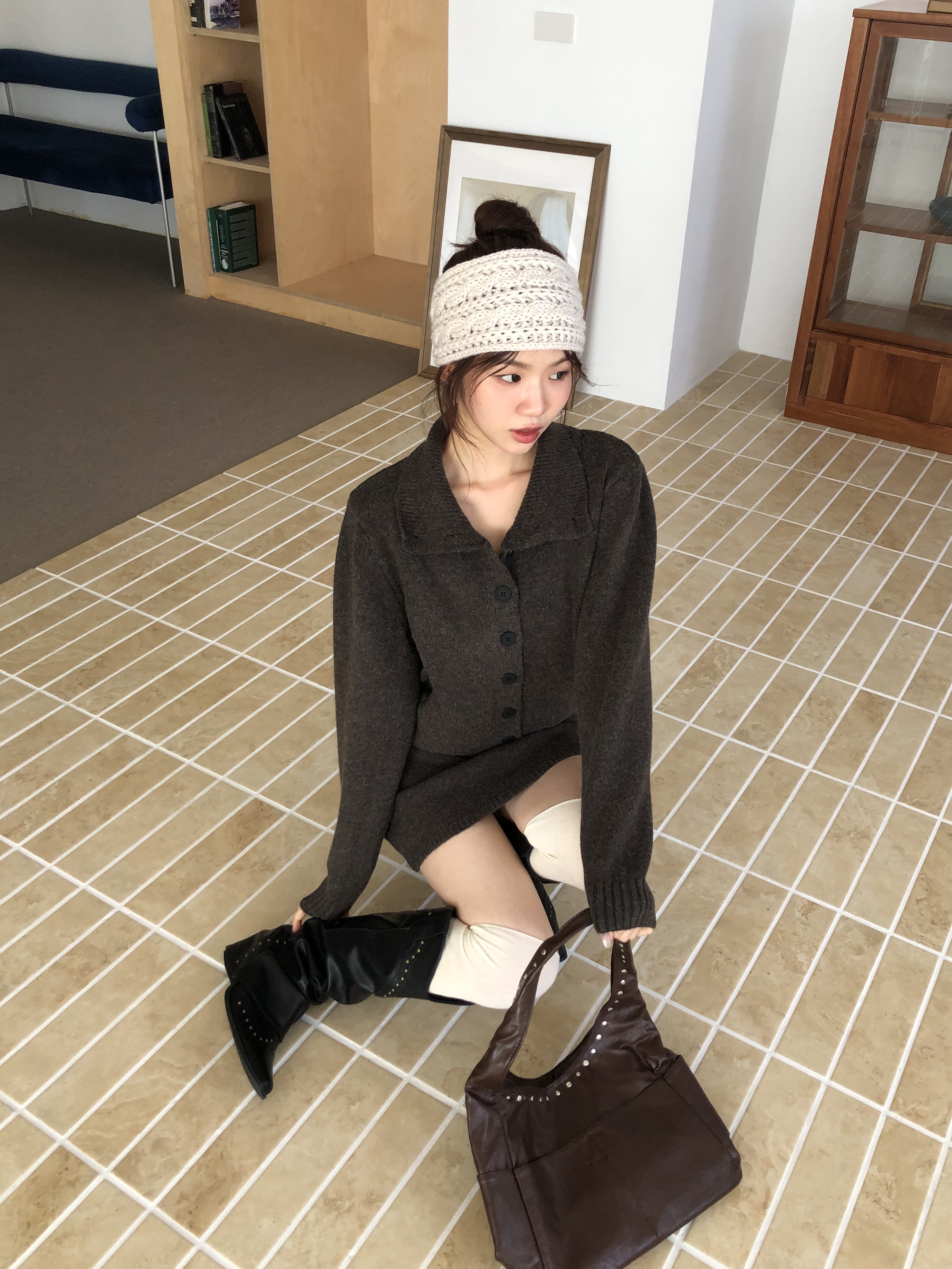 高領排針織裙裝