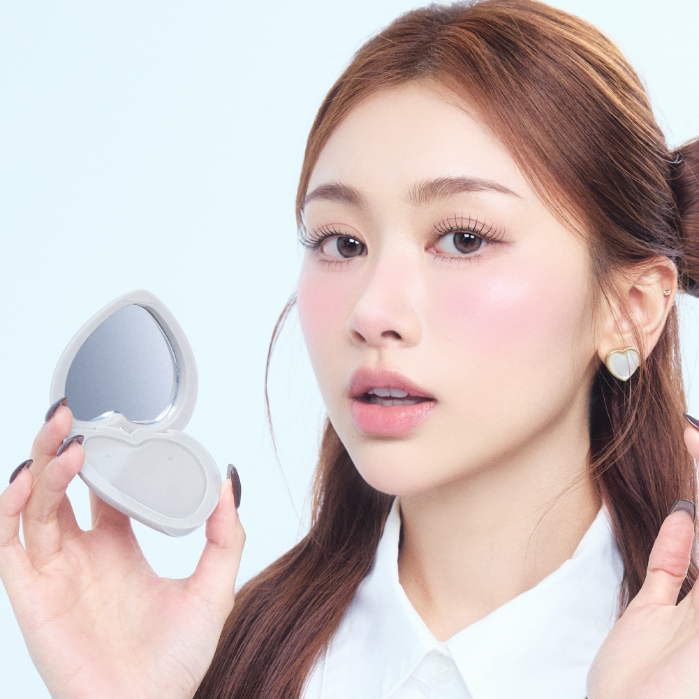 Simplicité 簡單愛腮紅