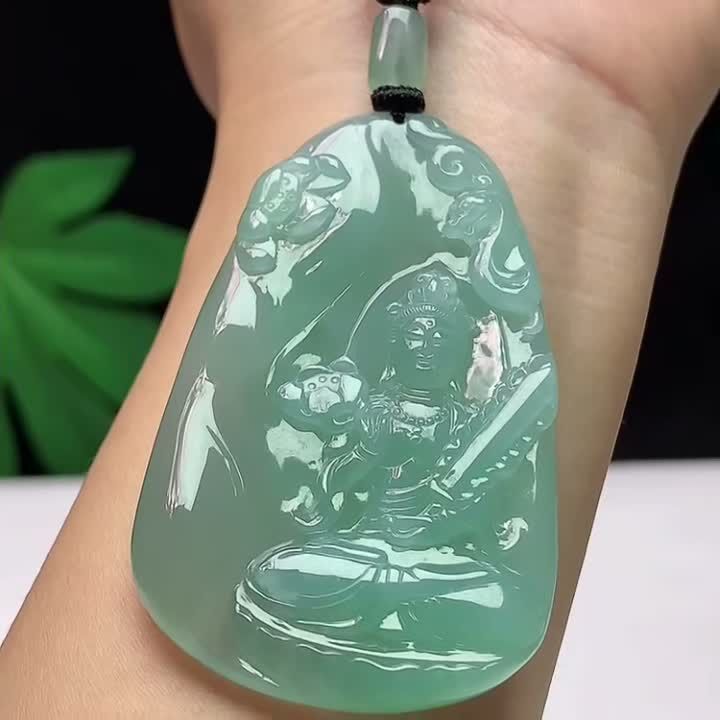 118344 翡翠冰種底色虛空藏菩薩