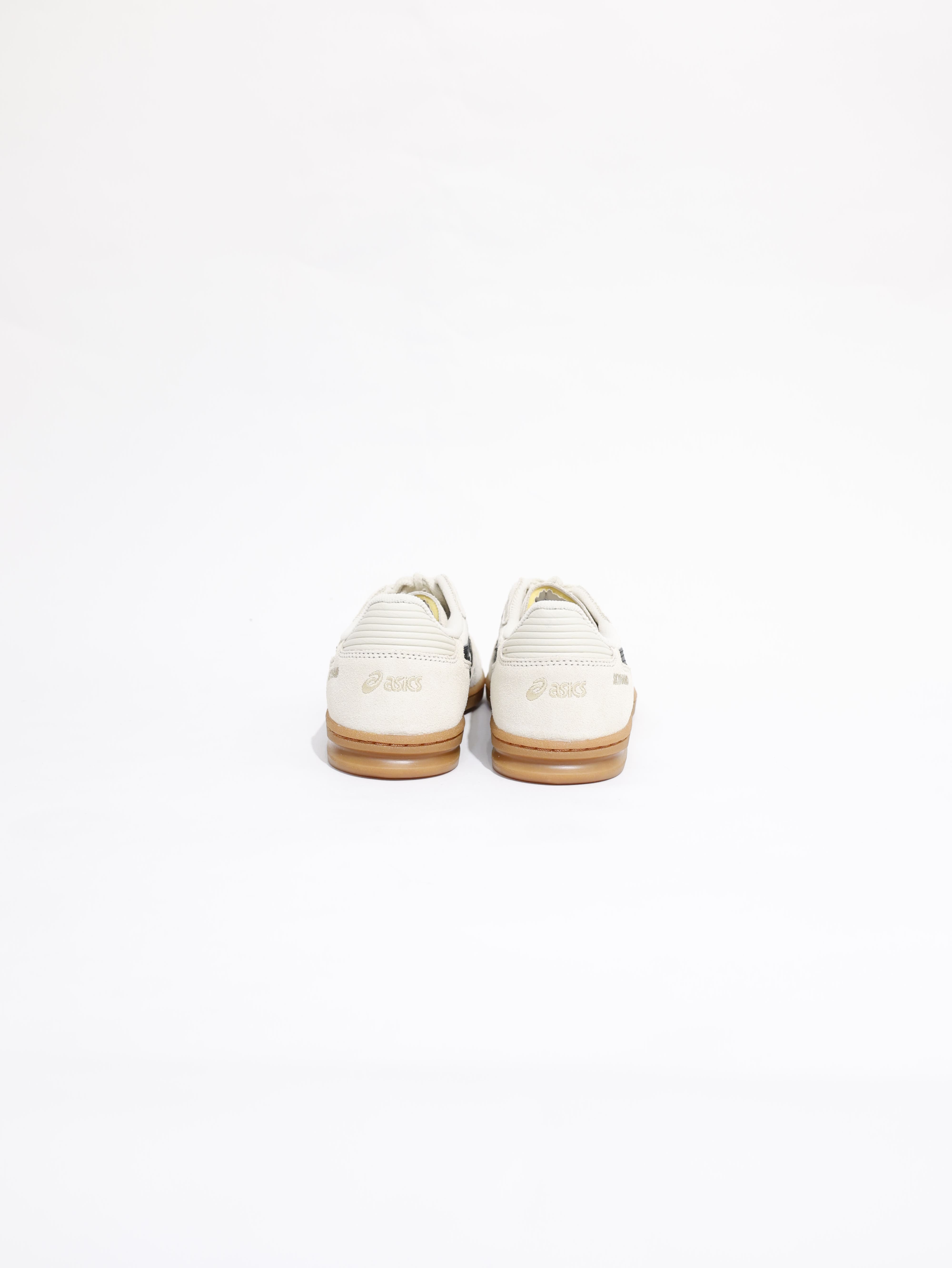 ASICS 亞瑟士 SKYHAND OG 休閒鞋 1203A452
