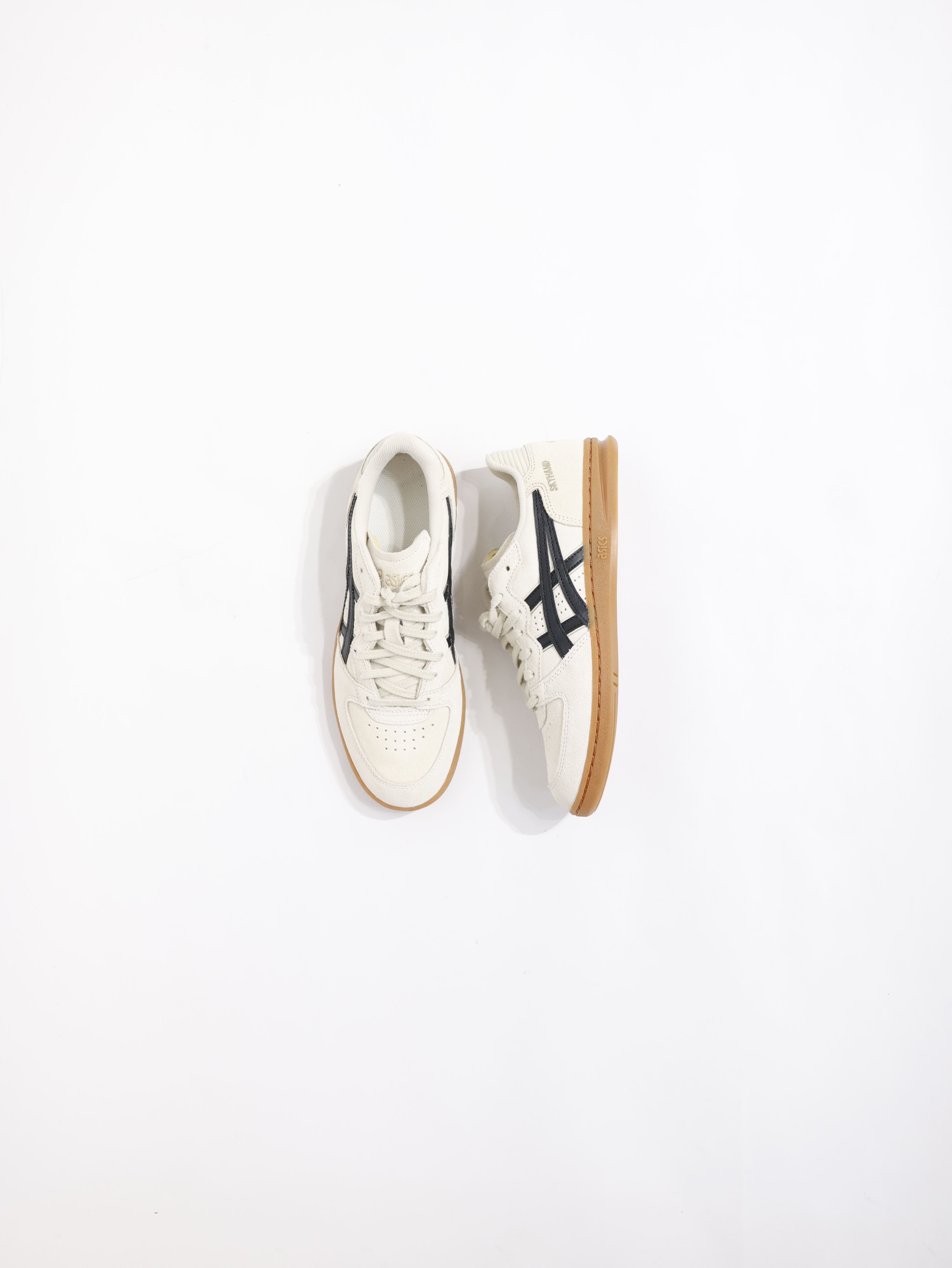 ASICS 亞瑟士 SKYHAND OG 休閒鞋 1203A452