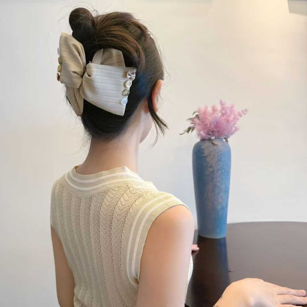 Minimal Fabric Striped Triangle Button Hair Claw