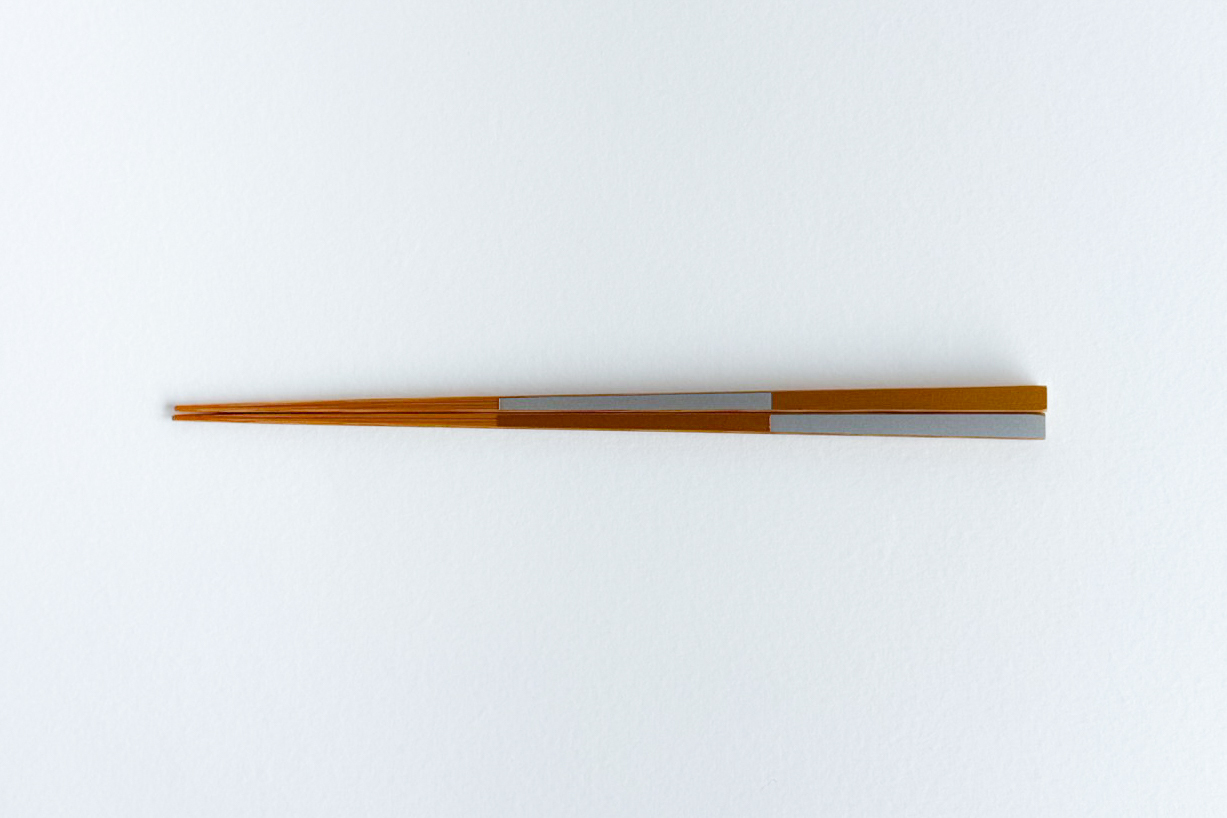 公長齋小菅-銀市松筷 / 金