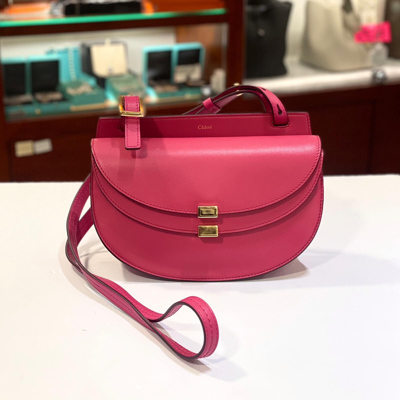 本週出位價~DISPLAY~Chloe  Mini Georgia Crossbody Bag Leather 桃紅色牛皮 #BRAND NEW #香榭站正品