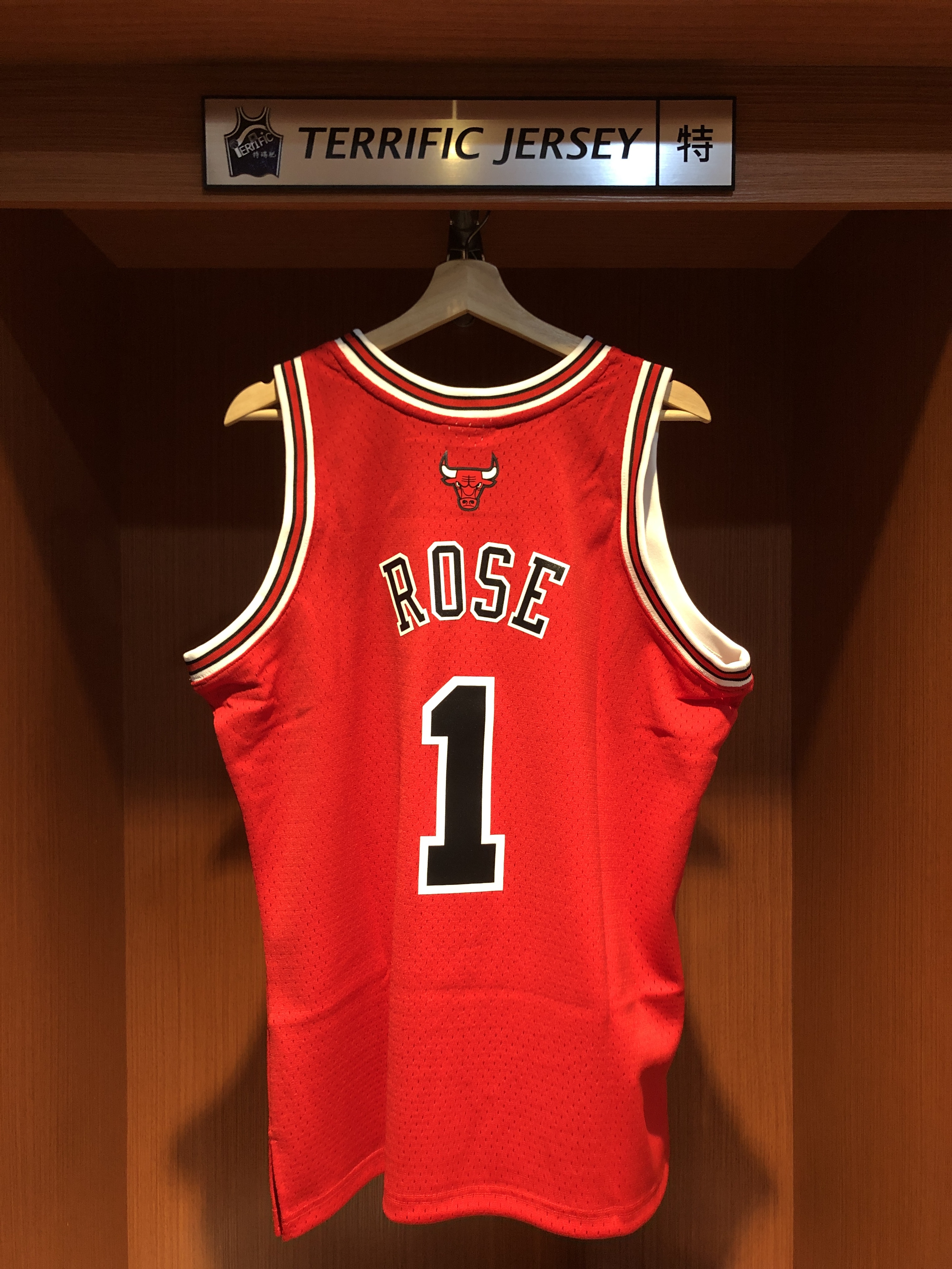 NBA球衣 Derrick Rose 芝加哥公牛紅 08-09 M&N Swingman G2 球迷版 熱轉印 全新