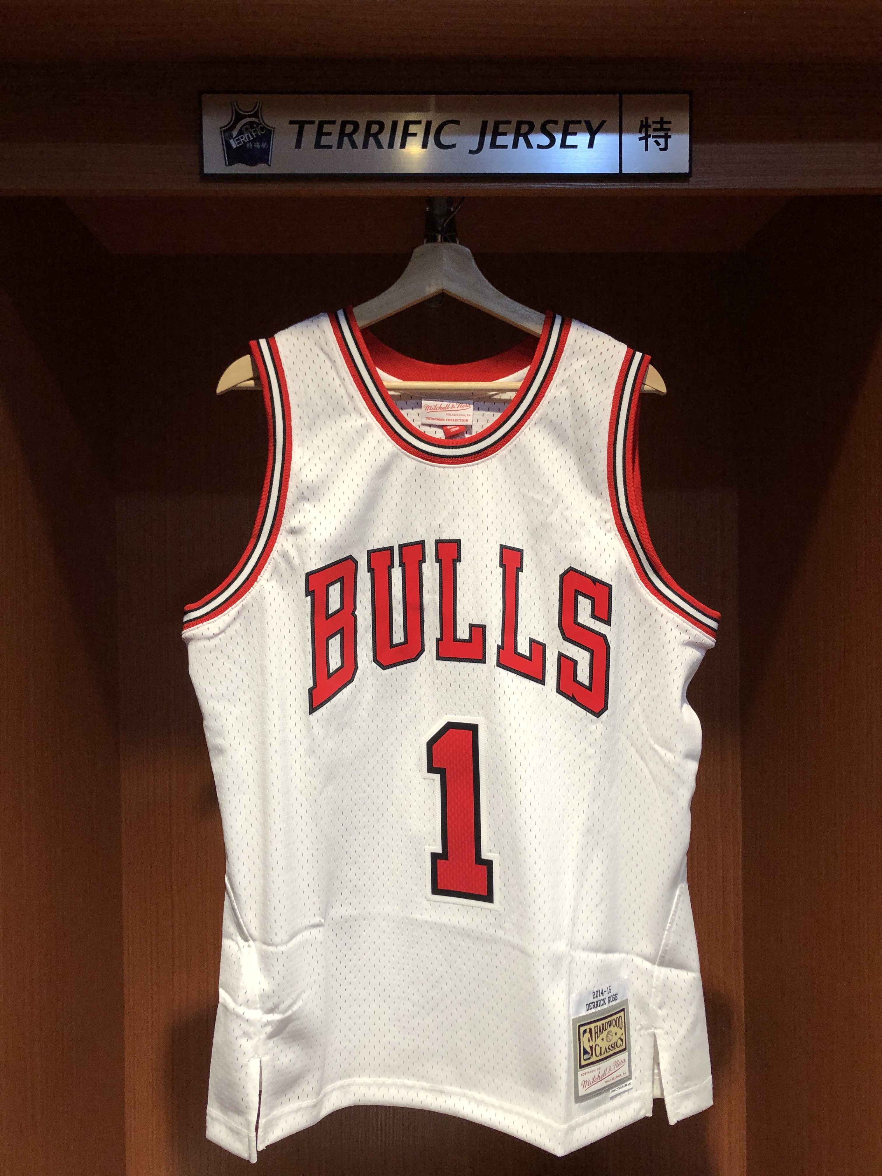 NBA球衣 Derrick Rose 芝加哥公牛白 14-15 M&N Swingman G2 球迷版 熱轉印 全新