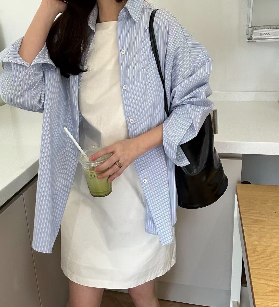 男友風配色直條紋翻領寬鬆感襯衫罩衫 / 2色