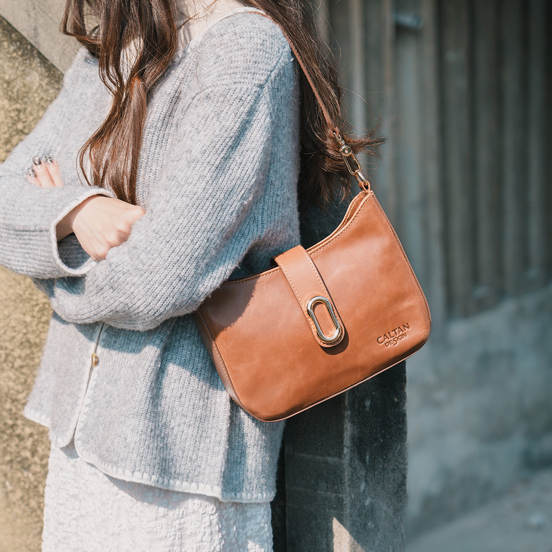 曲線0環2WAY真皮包(S) -兩色(5566)