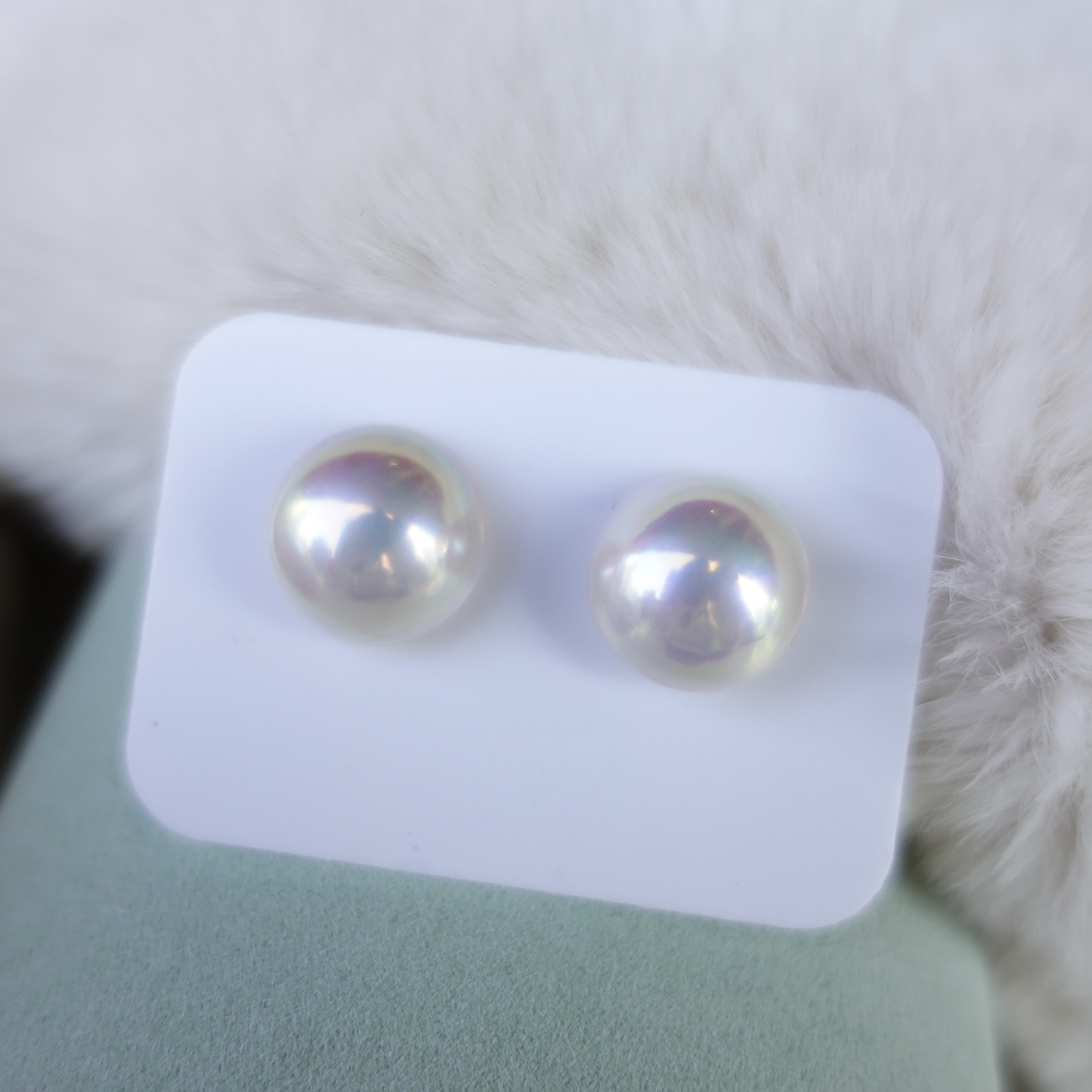 13-14mm 稀有日本極光炫彩白色馬貝裸珠