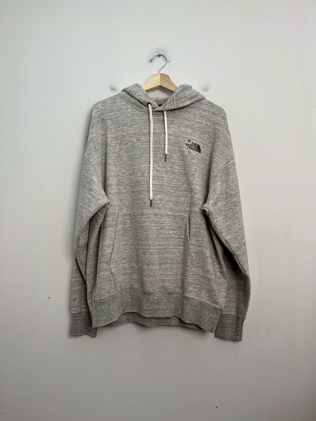 THE NORTH FACE FLOWERS LOGO SERIES HOODIE SIZE XL