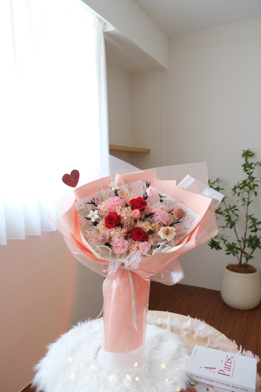 母親節永生花束 滿滿的愛 頂級厄瓜多紅玫瑰與粉康乃馨 永生花束