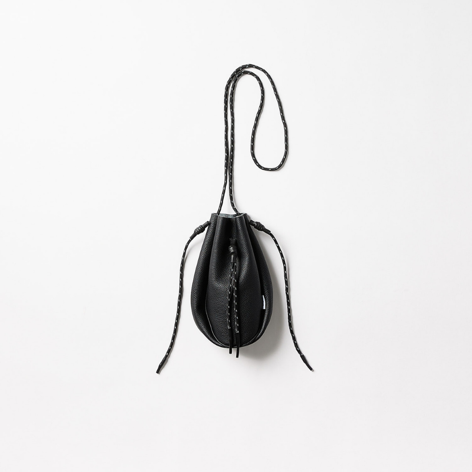 LEATHER DRAWSTRING BAG 皮革抽繩束口袋