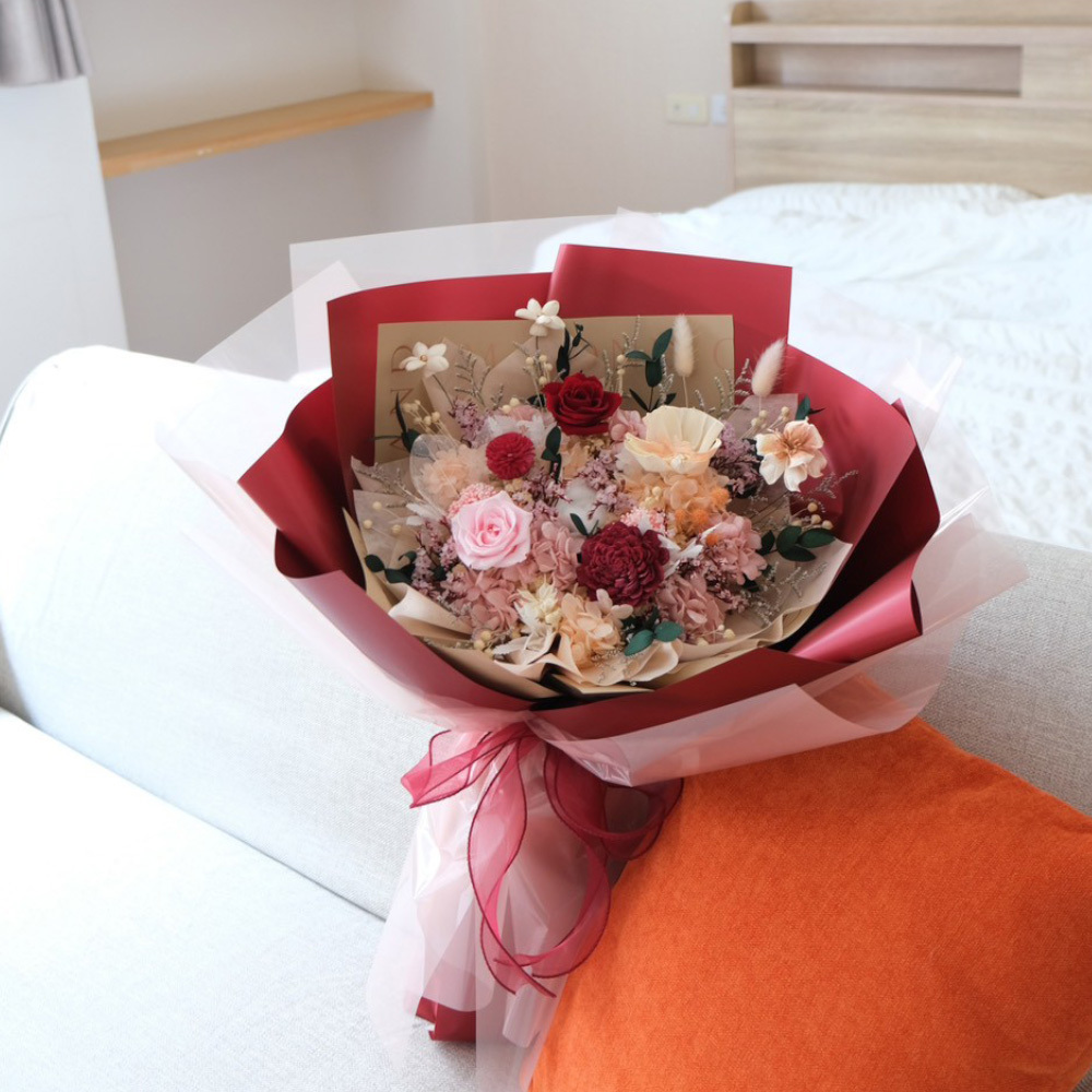 love u 包裝 紅粉玫瑰永生花束 (L)