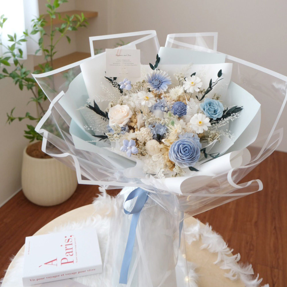 清新可愛藍白色 永生玫瑰花束