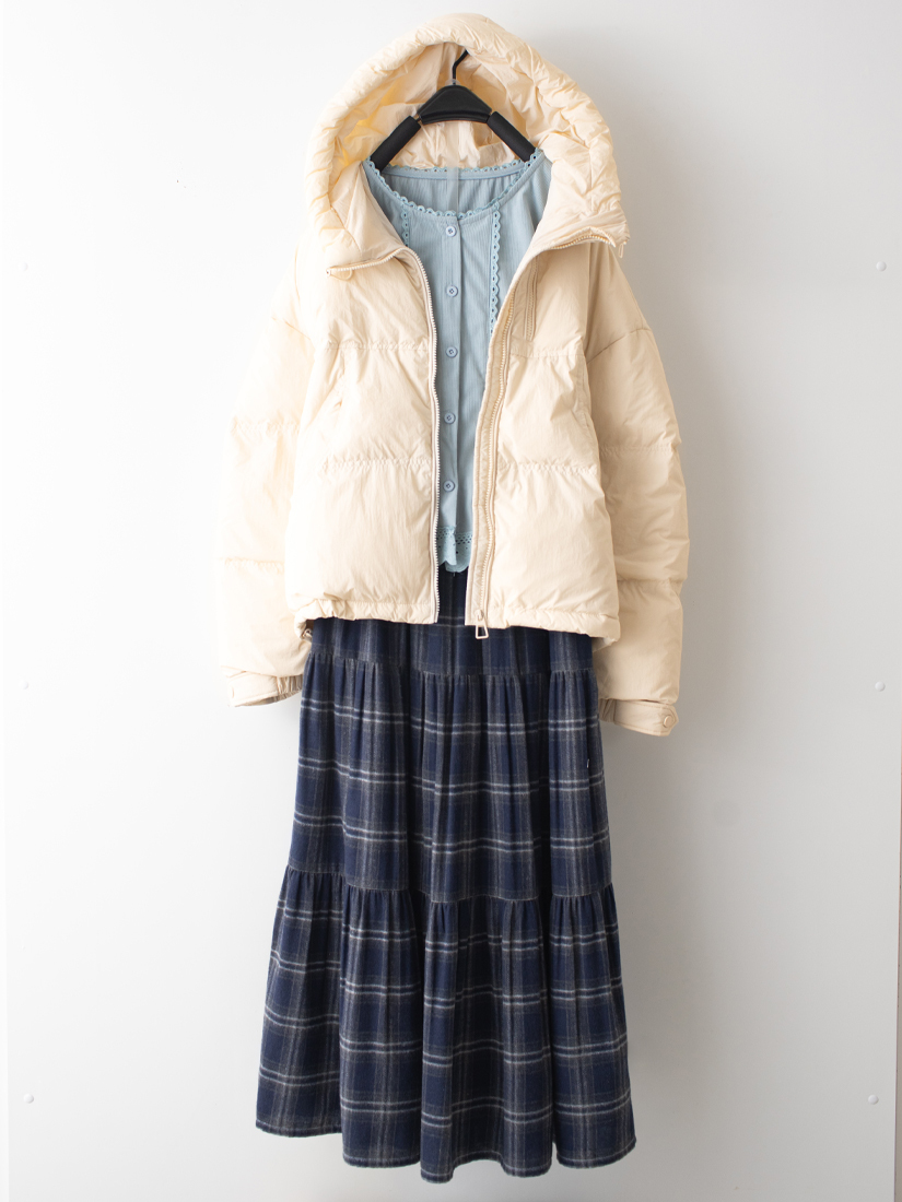 輕盈連帽羽絨短外套小立領條絨上衣法蘭絨裙組合